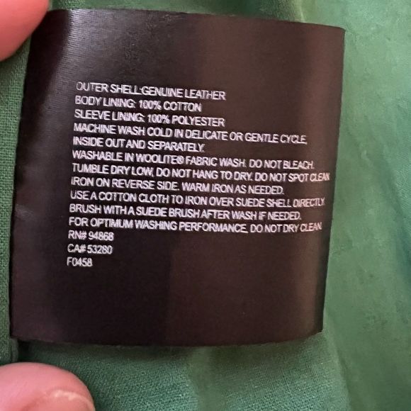 RARE Vintage 1980’s Bernardo Leather Zippered Bomber Jacket - Picture 4 of 5